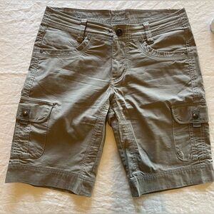 KÜHL Cargo Shorts Women’s Tan Hiking Outdoor Utility Trail Adventure Shorts